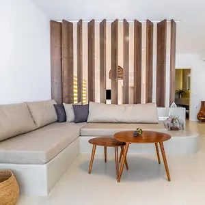  Ferienhaus Wave, An Idyllic Seafront By Nirousuites
